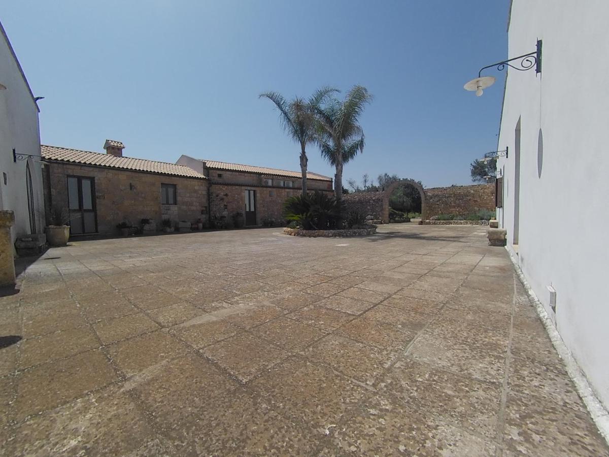 Azienda Agrituristica Masseria La Verna Patù Zewnętrze zdjęcie